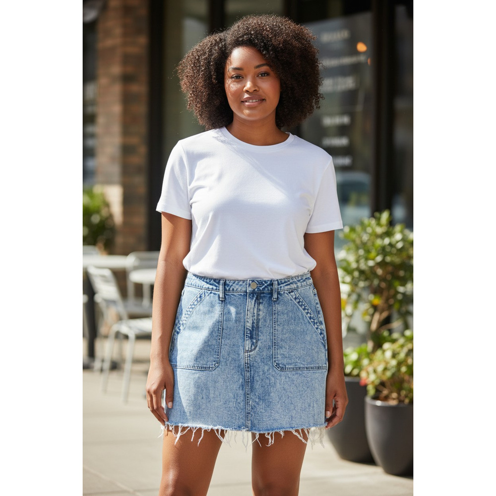 Edited by Remi Bader Women's Utility Mini Skirt Size: 14